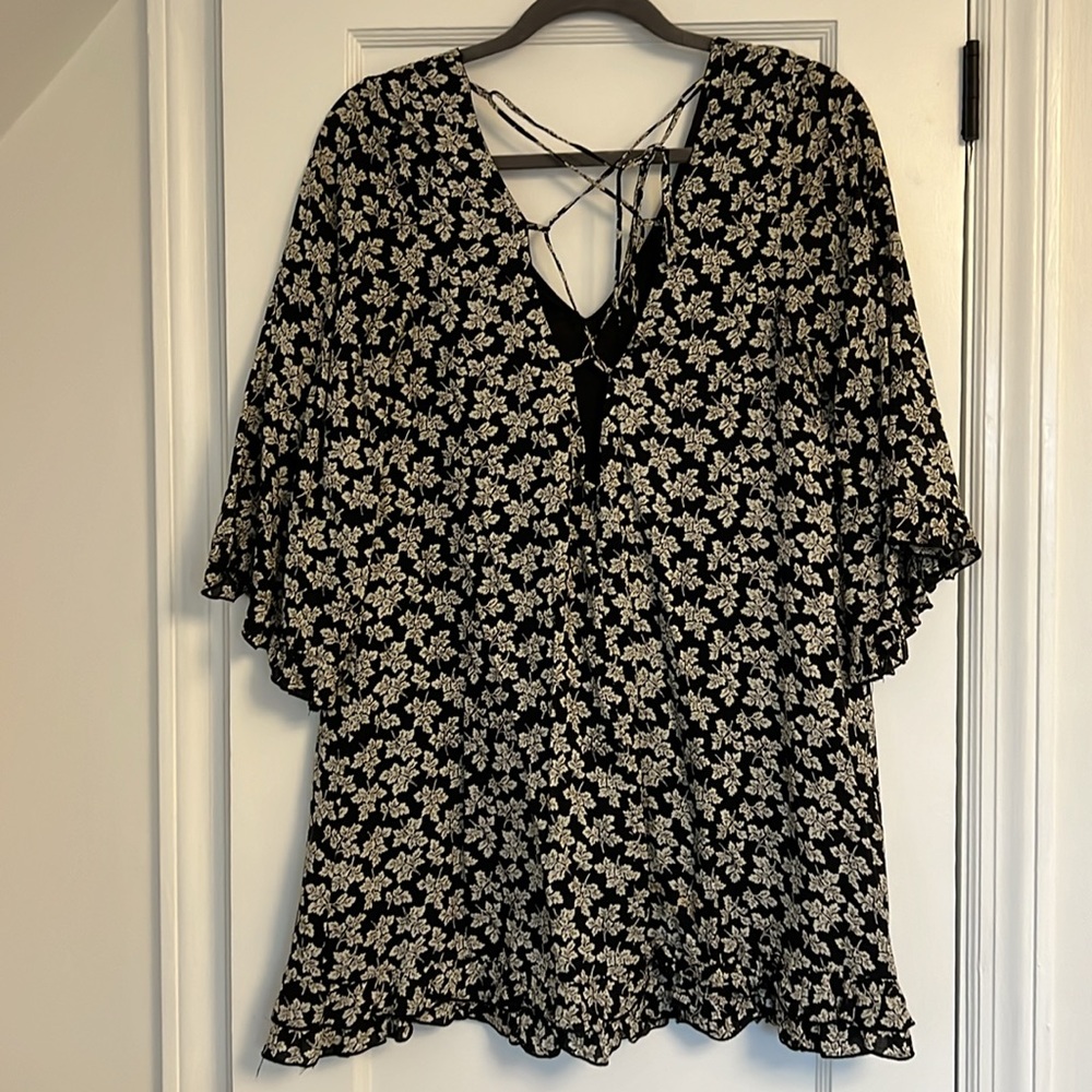 Floral Ruffle Dress Size Medium OR Small - Picture 4 of 5